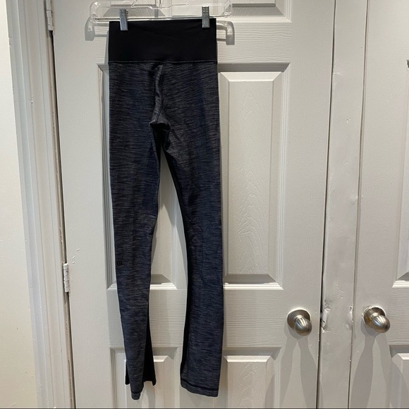 Lululemon Barre Pulse Pant Black Reversible Slub Denim Black size 2 W5976R - Picture 10 of 11